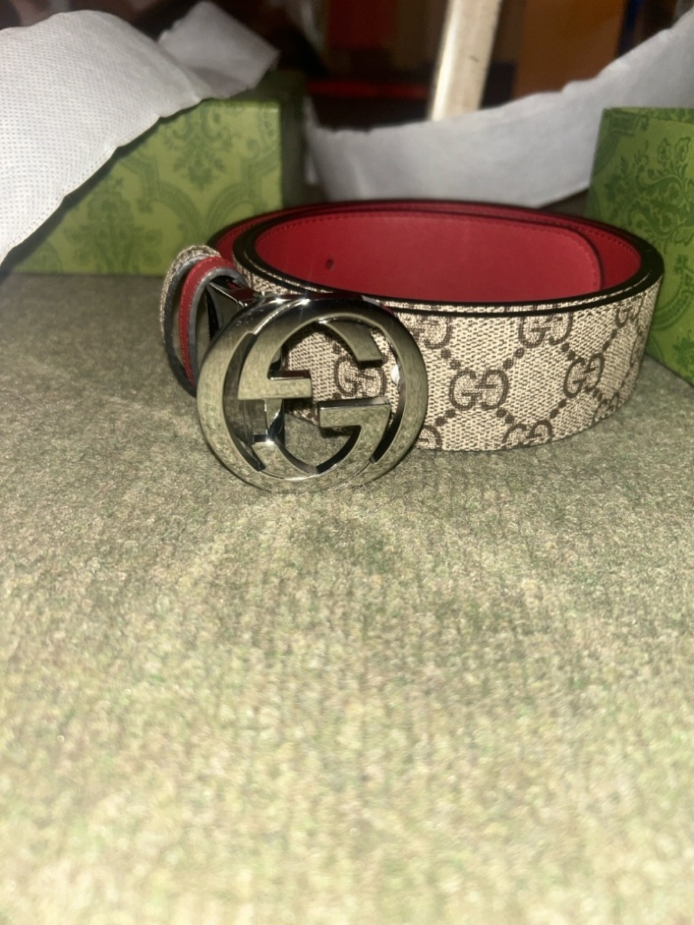 Gucci Men’s Black and Red Leather Belt with Polished Buckle - Picture 2 of 4